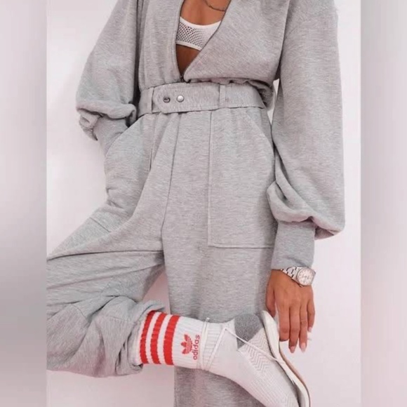 NWT For Love and Lemons Gray One Piece Jumpsuit MED - Picture 4 of 5